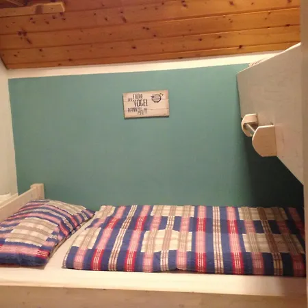 Niedan - Gemuetlich Im 2 Og Mit Balkon Und Tiefgaragenstellplatz